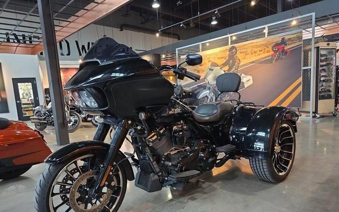 2025 Harley-Davidson® FLTRT - Road Glide® 3