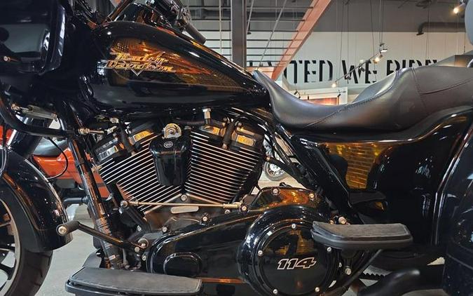 2025 Harley-Davidson® FLTRT - Road Glide® 3