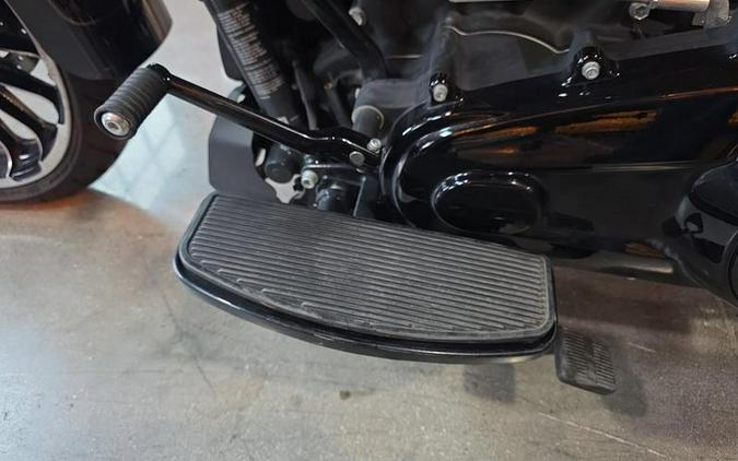 2025 Harley-Davidson® FLTRT - Road Glide® 3