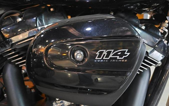 2025 Harley-Davidson® FLTRT - Road Glide® 3