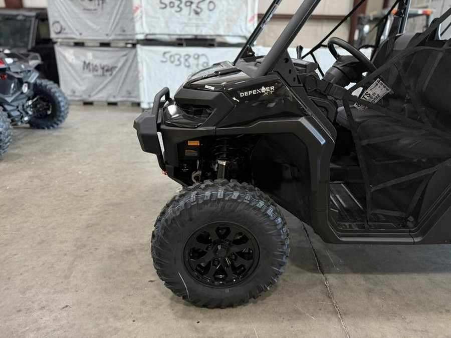 2026 Can-Am® Defender MAX XT HD11
