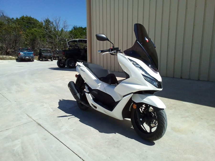 2022 Honda PCX 150 ABS
