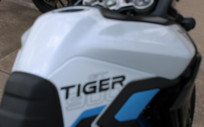 2026 Triumph Tiger 900 Alpine Edition