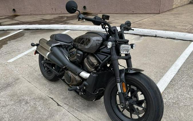 2022 Harley-Davidson Sportster S Review [w/ Mid-Control Kit]