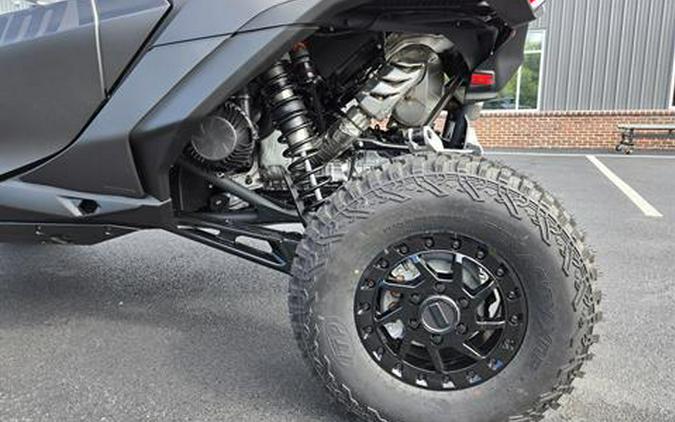 2024 Can-Am Maverick R X RS with Smart-Shox