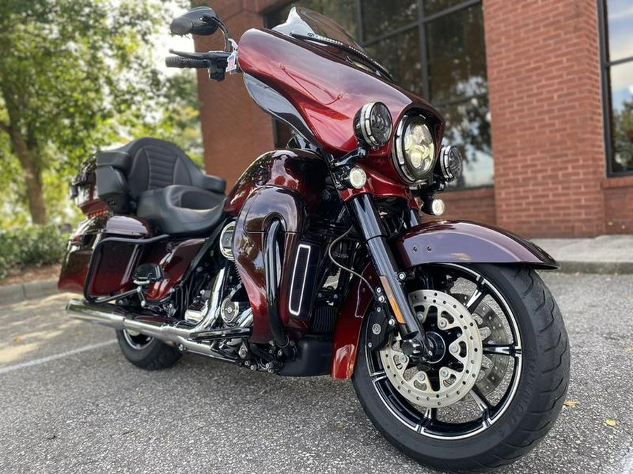 2018 Harley-Davidson® FLHTKSE - CVO™ Limited