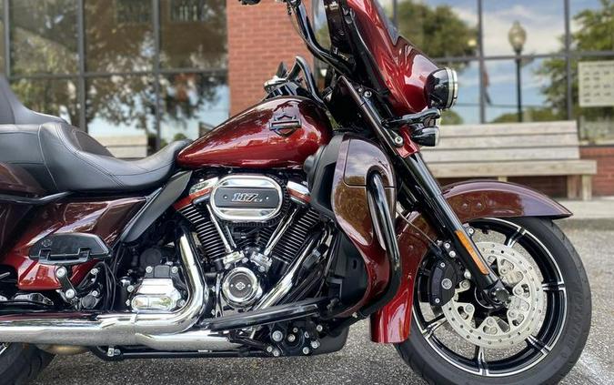 2018 Harley-Davidson® FLHTKSE - CVO™ Limited