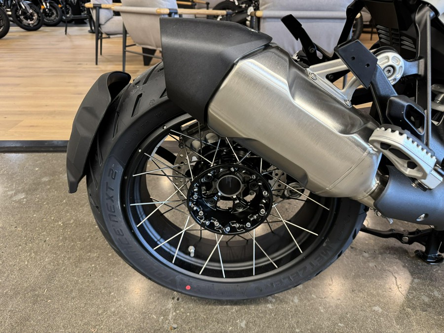 2025 BMW R 1300 GS - TROPHY - RACING BLUE METALLIC