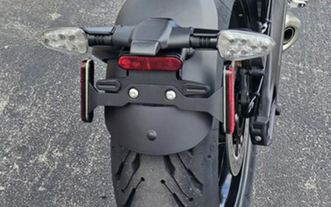 2025 Triumph Trident 660 Diablo Red/Sapphire Black 660