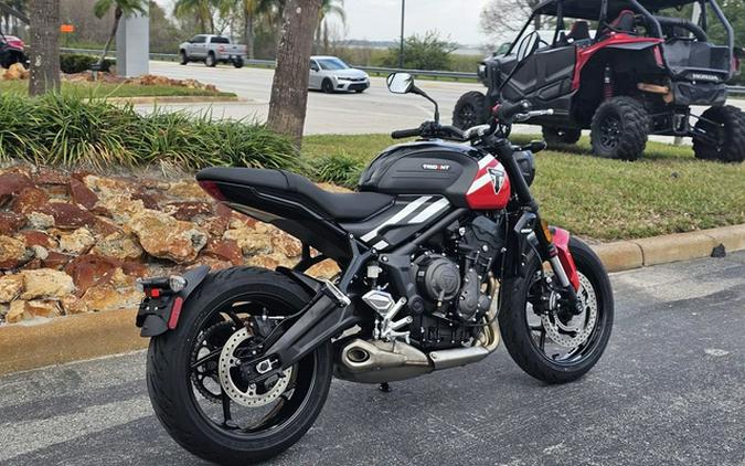 2025 Triumph Trident 660 Diablo Red/Sapphire Black 660