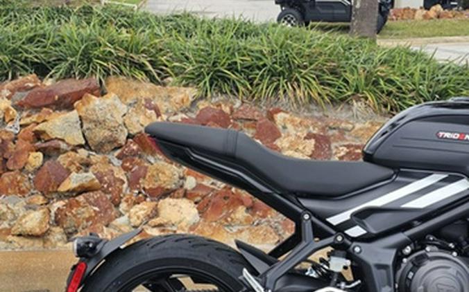 2025 Triumph Trident 660 Diablo Red/Sapphire Black 660