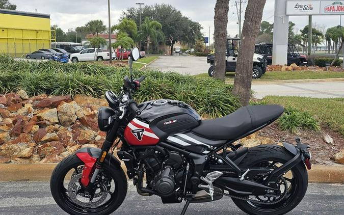 2025 Triumph Trident 660 Diablo Red/Sapphire Black 660