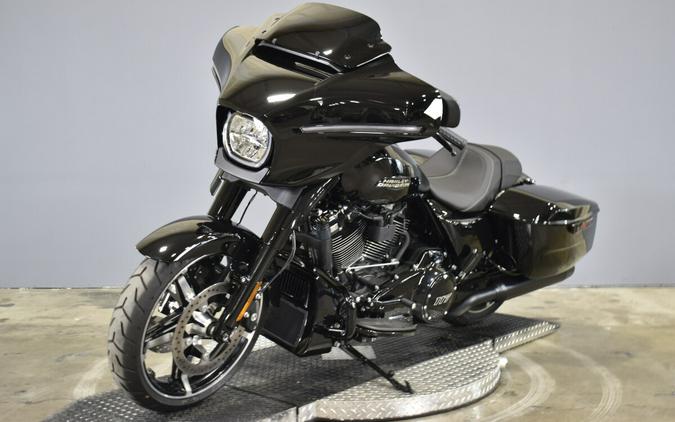2025 Harley-Davidson Street Glide FLHX