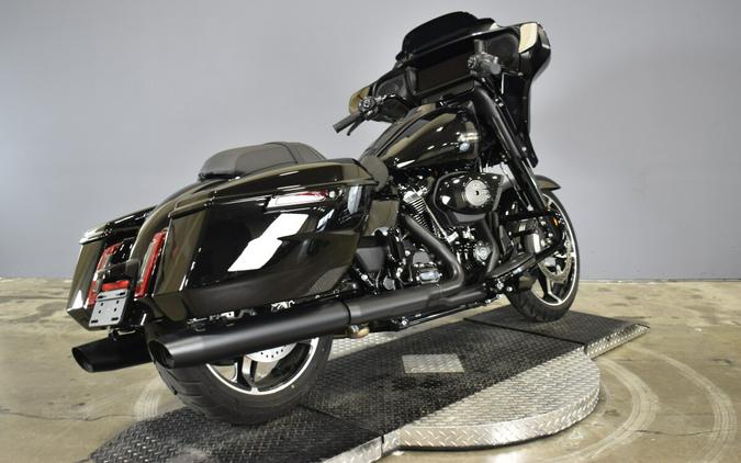 2025 Harley-Davidson Street Glide FLHX