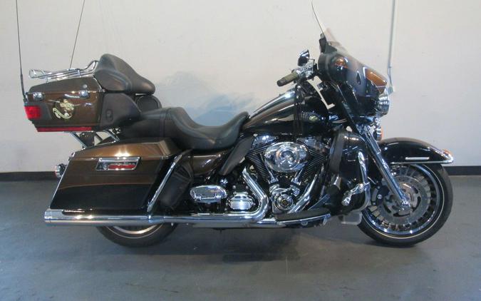 2013 Harley-Davidson® FLHTKAE - Electra Glide® Ultra Limited 110th Anniversary Edition