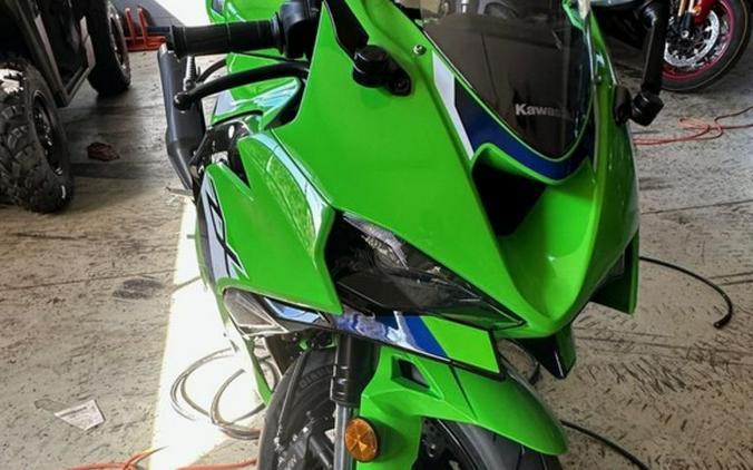 2026 Kawasaki Ninja® ZX™-6R Base