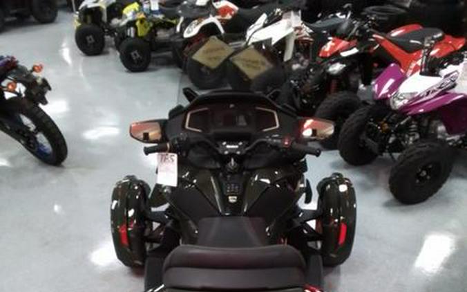 2023 Can-Am® Spyder RT Sea-To-Sky