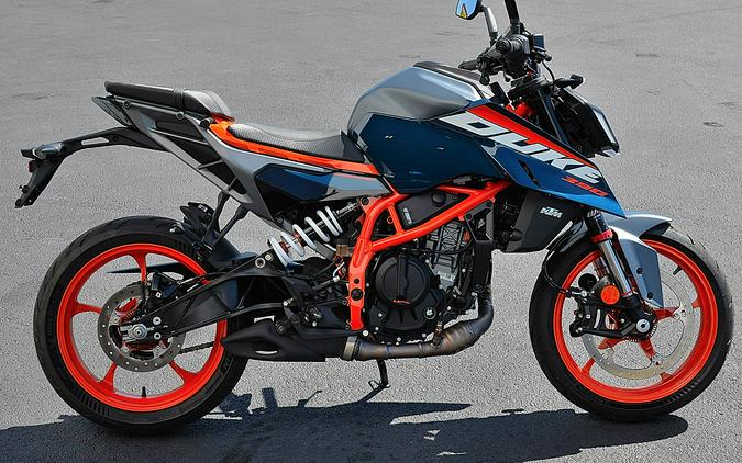 2024 KTM Duke 390