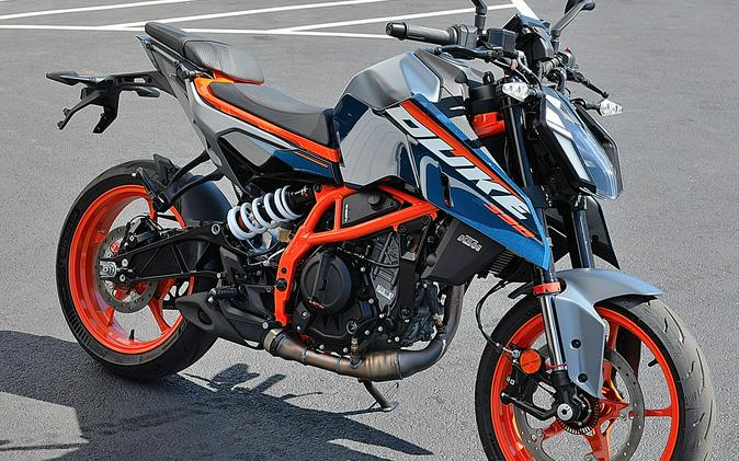 2024 KTM Duke 390