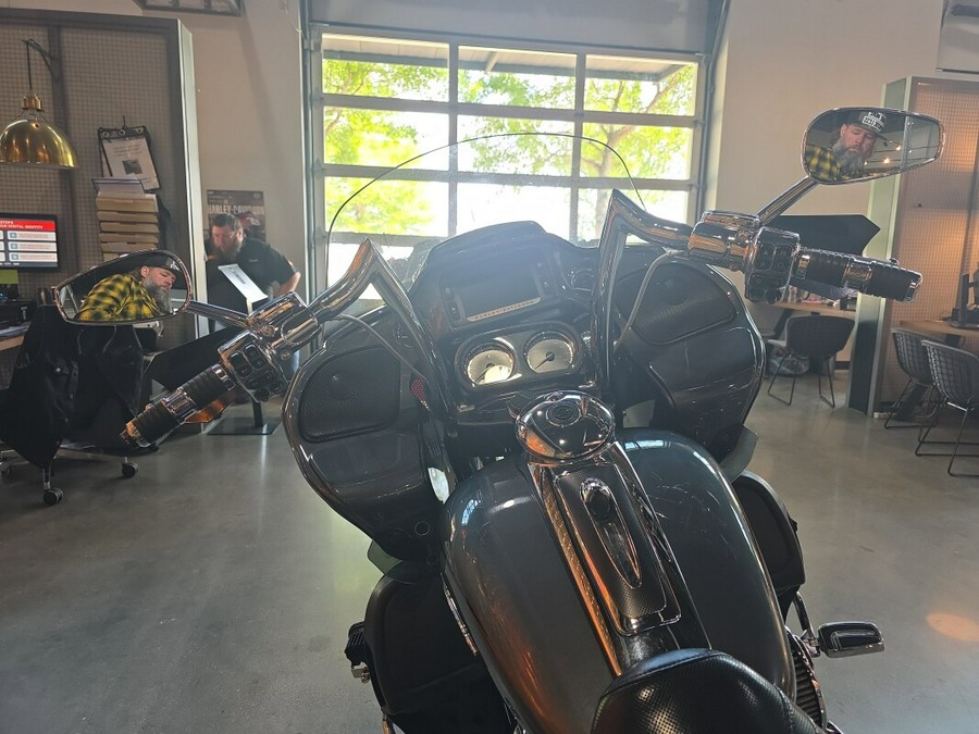 FLTRUSE 2016 CVO™ Road Glide® Ultra