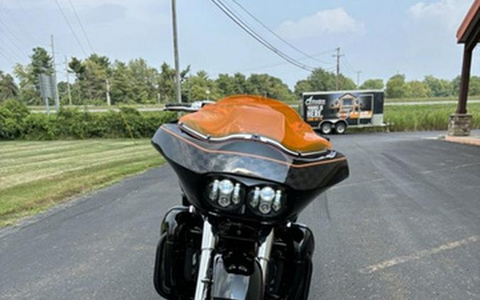 2011 Harley-Davidson Touring FLTRX - Road Glide Custom