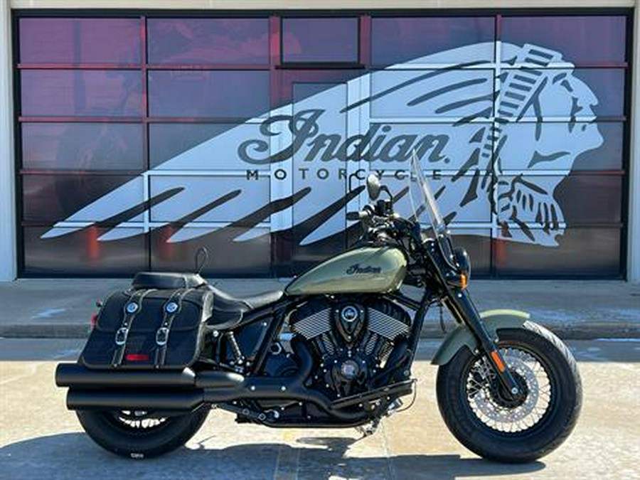 2025 Indian Motorcycle Super Chief Dark Horse