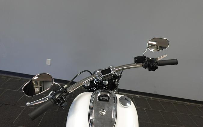 2024 Harley-Davidson Breakout 117