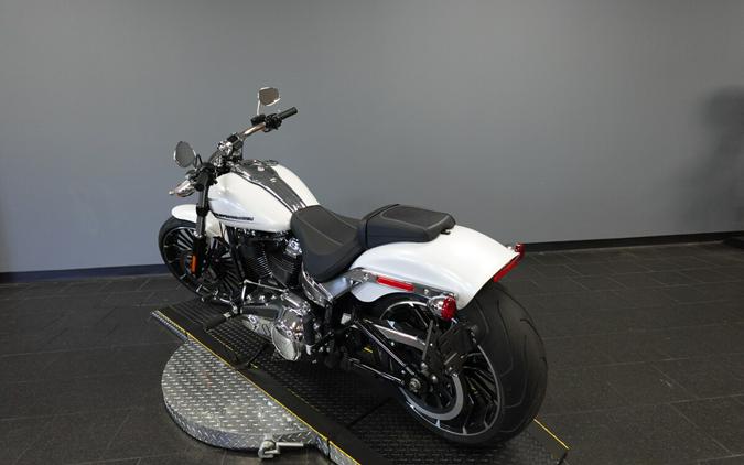 2024 Harley-Davidson Breakout 117