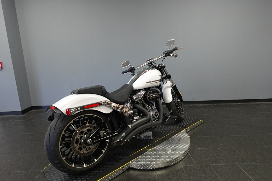 2024 Harley-Davidson Breakout 117