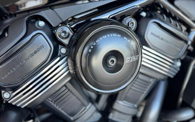 2026 Harley-Davidson® Nightster® RH975
