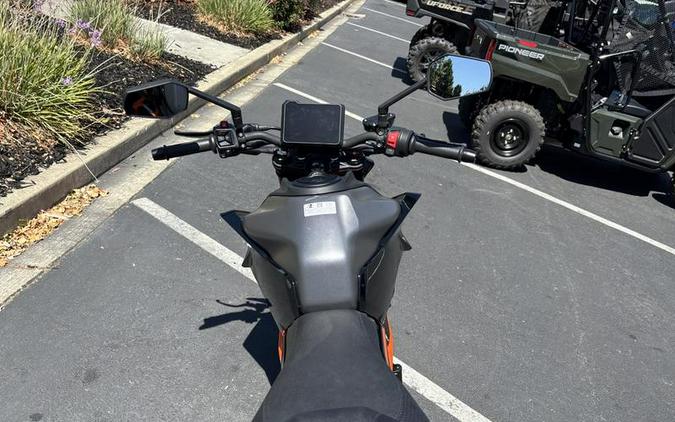 2026 KTM 390 Duke