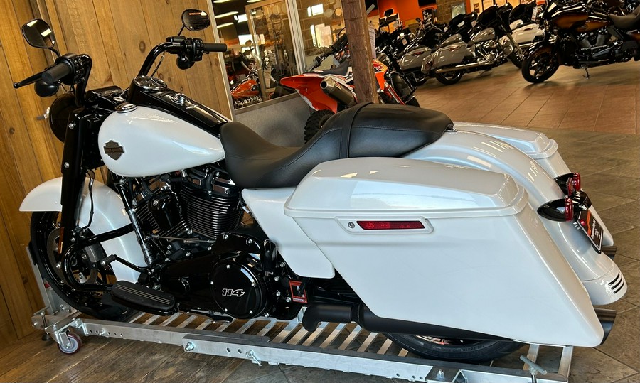 2024 Harley-Davidson Road King Special