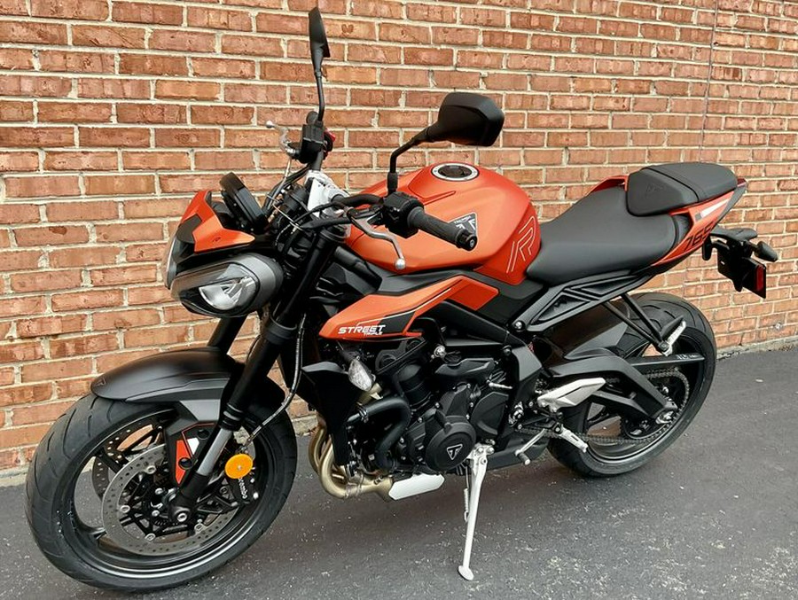 New 2025 Triumph Street Triple R