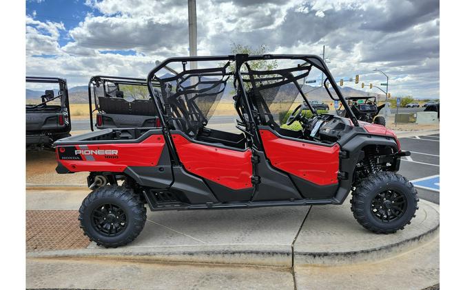 2025 Honda Pioneer 1000-6 Crew Deluxe