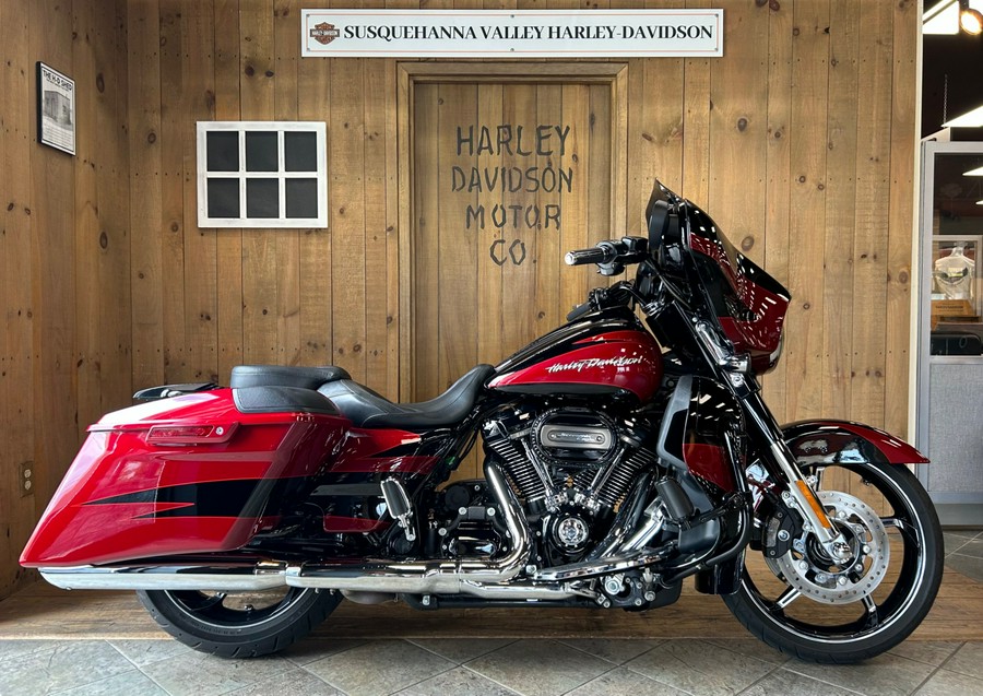 2017 Harley-Davidson Street Glide CVO