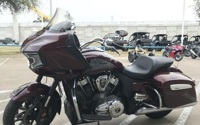 2023 Indian Motorcycle® Challenger® Limited Maroon Metallic