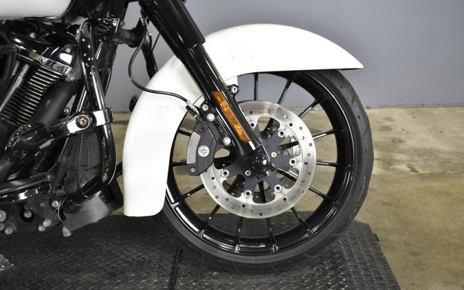 2018 Harley-Davidson Road Glide Special Bonneville Salt Pearl