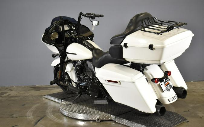 2018 Harley-Davidson Road Glide Special Bonneville Salt Pearl
