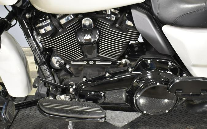 2018 Harley-Davidson Road Glide Special Bonneville Salt Pearl