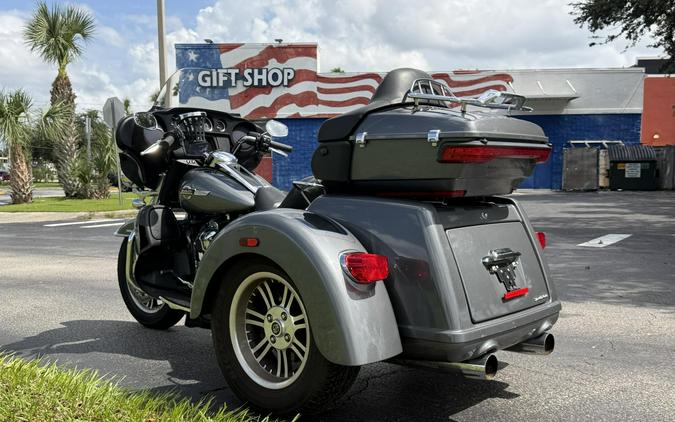 FLHTCUTG 2022 Tri Glide Ultra