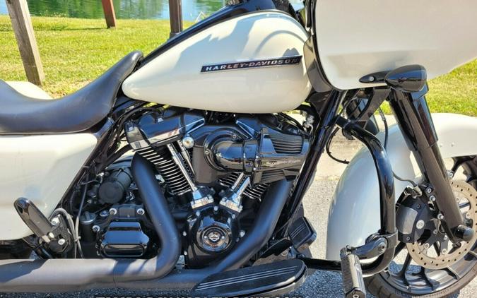 2018 Harley-Davidson Road Glide Special