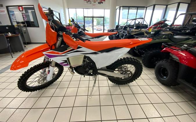 2024 KTM XC 300