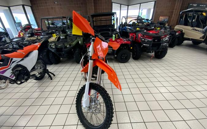 2024 KTM XC 300