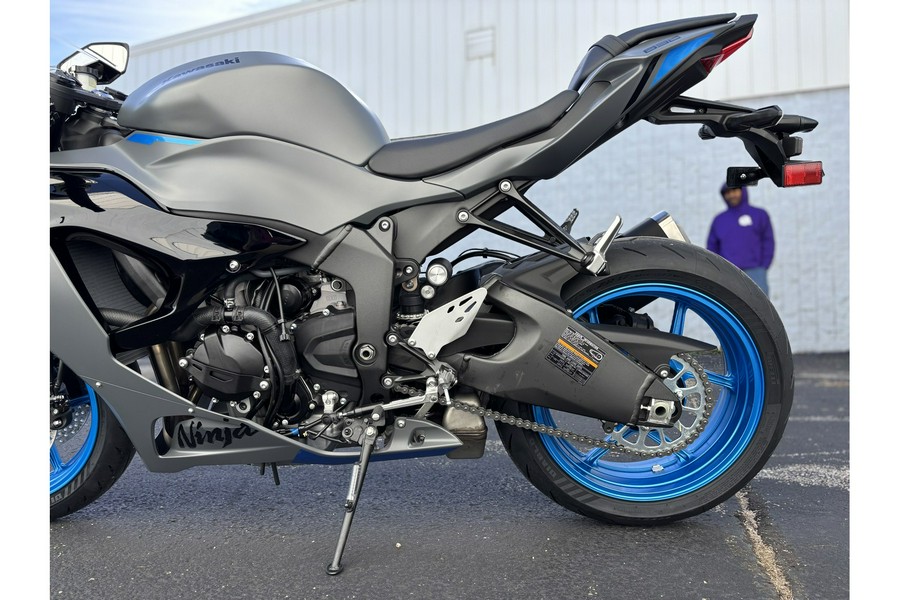 2026 Kawasaki NINJA ZX-6R