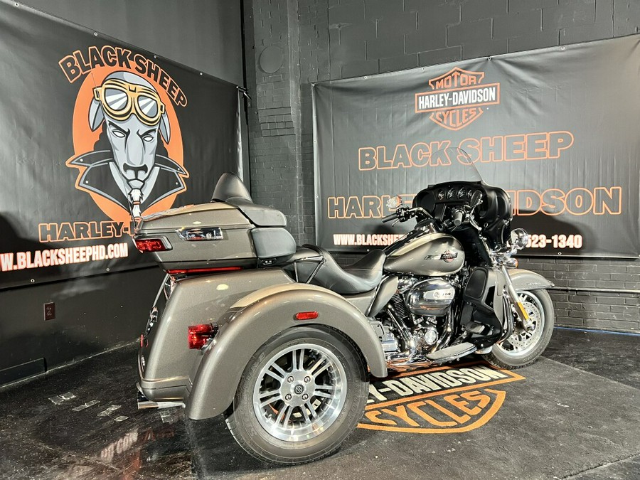 2023 Harley-Davidson® FLHTCUTG Tri Glide® Ultra