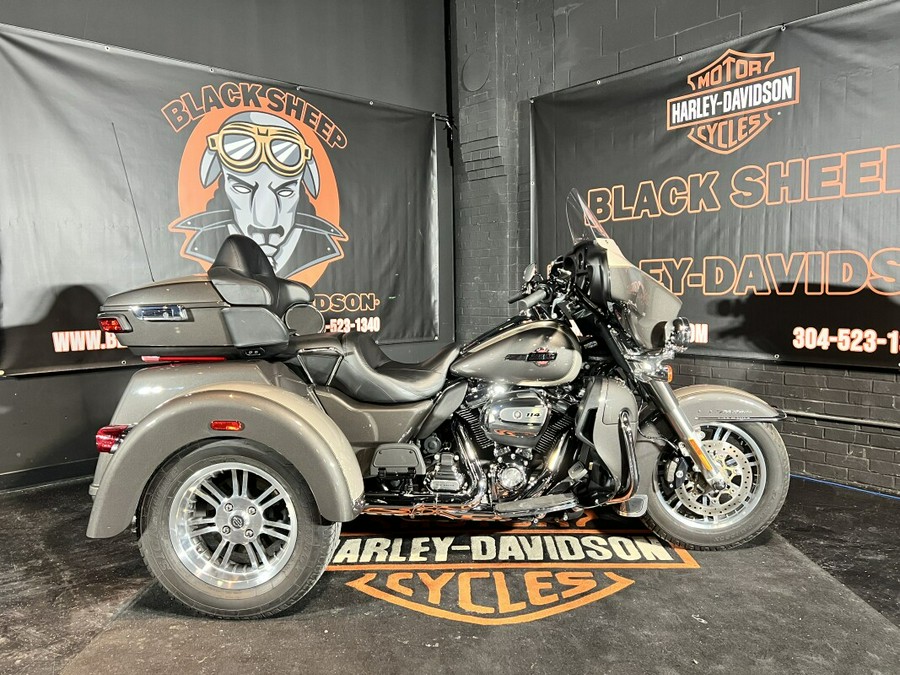 2023 Harley-Davidson® FLHTCUTG Tri Glide® Ultra