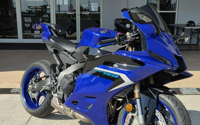 2025 Yamaha YZF-R9