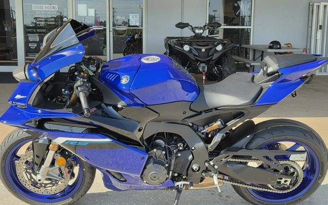 2025 Yamaha YZF-R9