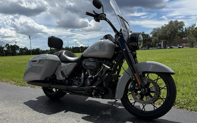 FLHRXS 2025 Road King Special