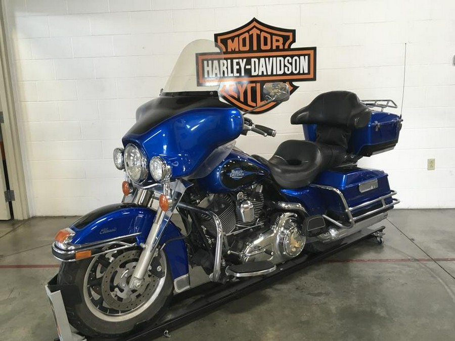 2008 Harley-Davidson® FLHTC - Electra Glide® Classic